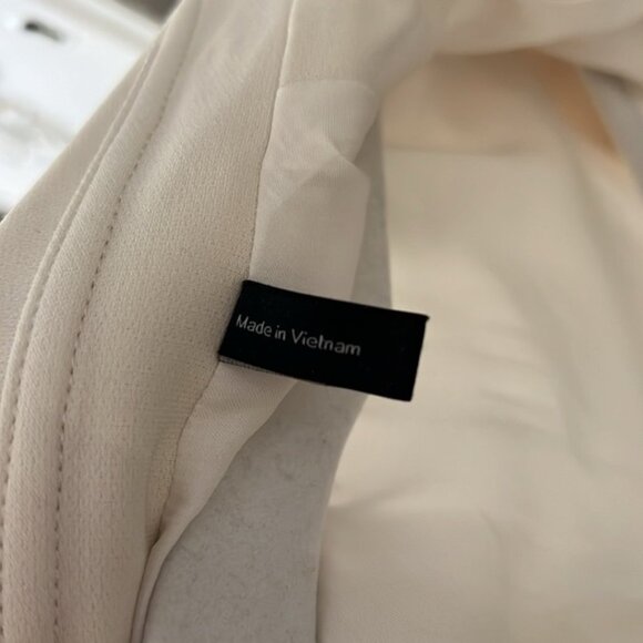 Theory Trench Coat - Picture 10 of 15